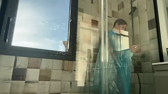 Mika Miller online show from January 2026 03:06:01 PM