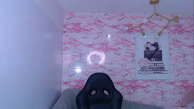 brenda a  online show from October 2025 08:09:02 PM