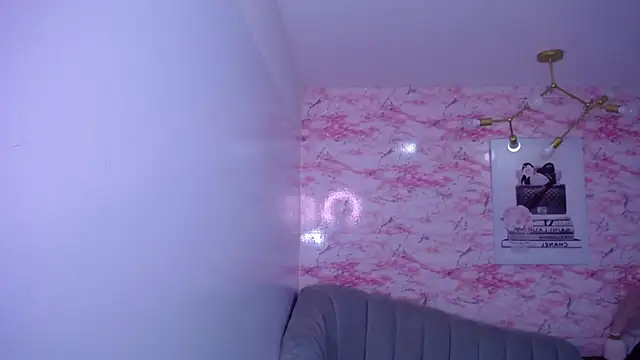 brenda a  online show from October 2025 08:16:02 PM