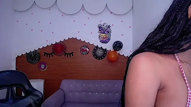 brenda a  online show from October 2025 02:58:02 AM