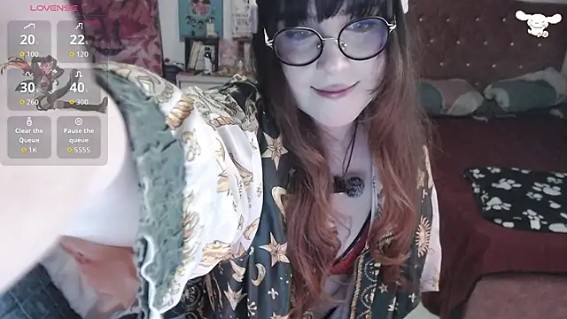 Avril2001 online show from December 2025 04:44:02 AM