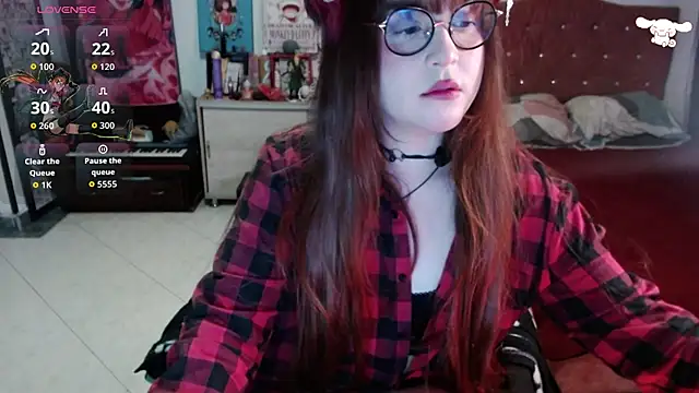 Snapshot of Avril2001 chatting on February 2026 03:57:02 AM Avril2001 online show from February 2026 03:57:02 AM