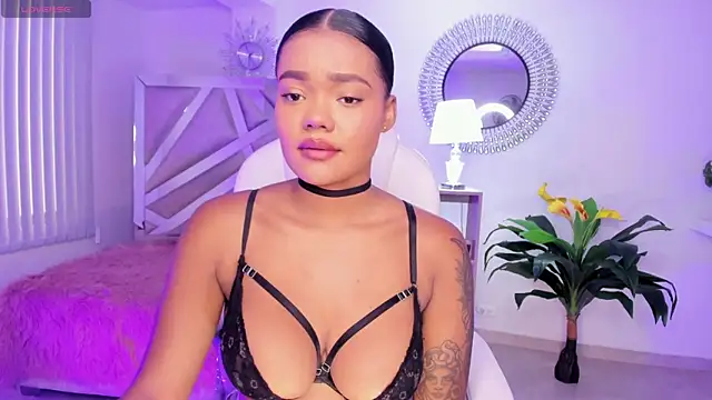 madisson davon online show from December 2024 02:17:02 PM