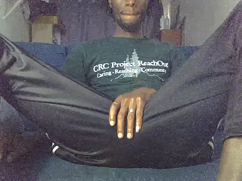 Snapshot of Delicious-D chatting on November 2025 05:39:01 AM Delicious-D online show from November 2025 05:39:01 AM