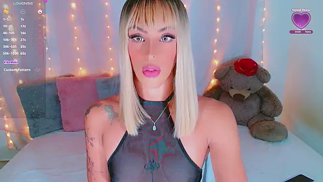 Snapshot of AlanaBekeer chatting on September 2025 10:04:02 PM AlanaBekeer online show from September 2025 10:04:02 PM