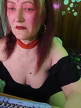 SabrinaXlovess online show from July 2026 05:45:01 PM