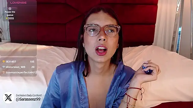 Snapshot of sara_saenz99 chatting on December 2024 10:44:02 PM sara saenz99 online show from December 2024 10:44:02 PM