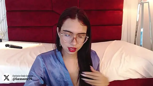 Snapshot of sara_saenz99 chatting on December 2024 10:36:02 PM sara saenz99 online show from December 2024 10:36:02 PM