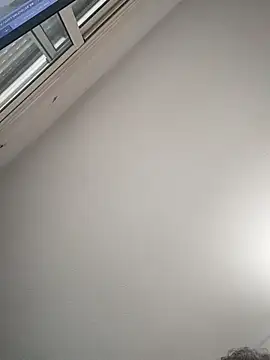 Snapshot of skrigul12 chatting on October 2025 12:17:01 PM skrigul12 online show from October 2025 12:17:01 PM