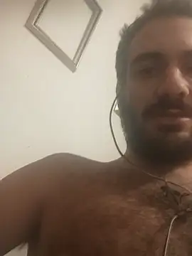 Snapshot of skrigul12 chatting on October 2025 07:01:02 PM skrigul12 online show from October 2025 07:01:02 PM