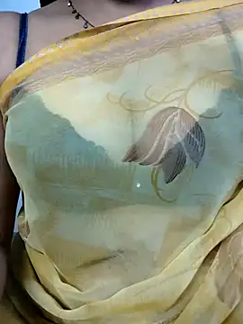 VR here 4U online show from October 2025 12:03:02 PM