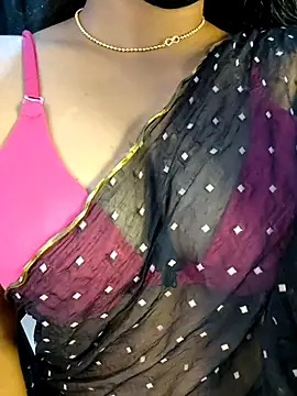 Snapshot of VR_here_4U chatting on February 2026 04:28:02 AM VR here 4U online show from February 2026 04:28:02 AM