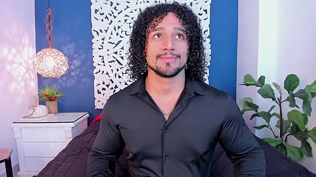 MikeEstevess online show from February 2025 06:01:02 AM