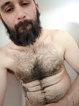 hungandnerdy420 online show from June 2026 02:42:02 AM