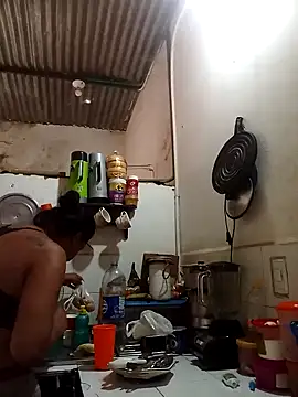 Snapshot of Andreita_95 chatting on September 2025 03:25:01 PM Andreita 95 online show from September 2025 03:25:01 PM