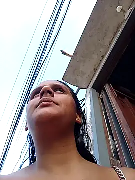 Snapshot of Andreita_95 chatting on September 2025 09:42:01 PM Andreita 95 online show from September 2025 09:42:01 PM