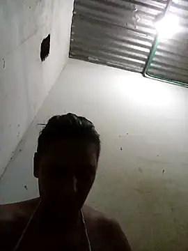 Snapshot of Andreita_95 chatting on November 2025 10:09:02 PM Andreita 95 online show from November 2025 10:09:02 PM