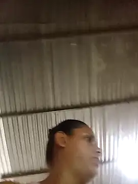 Snapshot of Andreita_95 chatting on December 2025 02:46:02 PM Andreita 95 online show from December 2025 02:46:02 PM