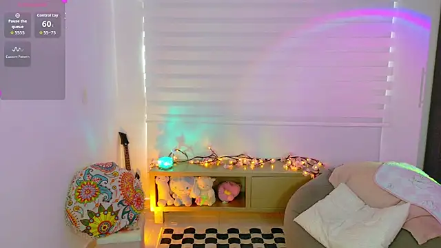 Kittytimberlake online show from June 2026 06:23:01 PM