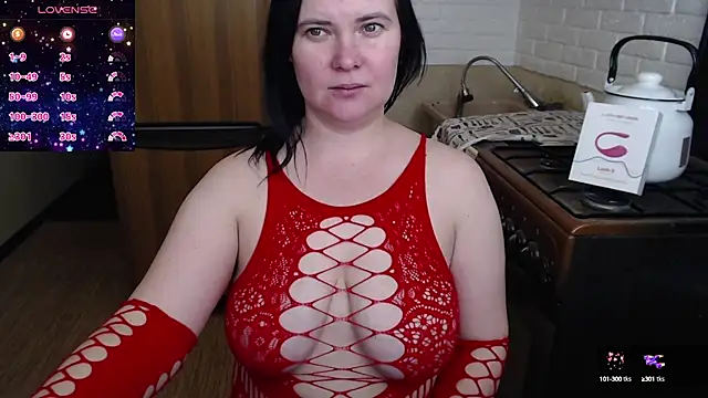 Snapshot of sweetpeash33 chatting on February 2025 10:20:02 AM sweetpeash33 online show from February 2025 10:20:02 AM