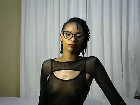 Snapshot of StarBarbiee chatting on October 2025 07:03:01 PM StarBarbiee online show from October 2025 07:03:01 PM