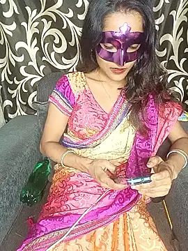 REVA DARLING online show from November 2025 12:38:01 PM