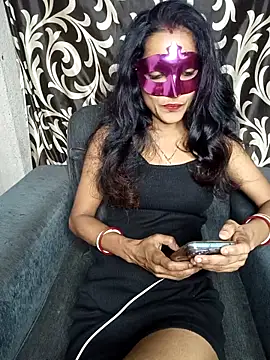 REVA DARLING online show from June 2026 03:16:01 PM