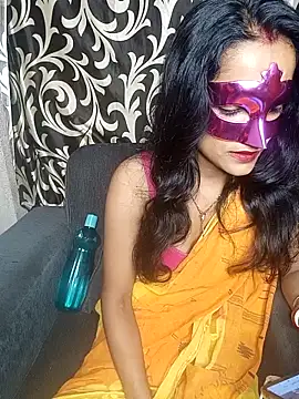 REVA DARLING online show from June 2026 07:16:02 AM