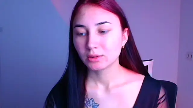 Jennifer Blum online show from February 2025 06:02:02 AM