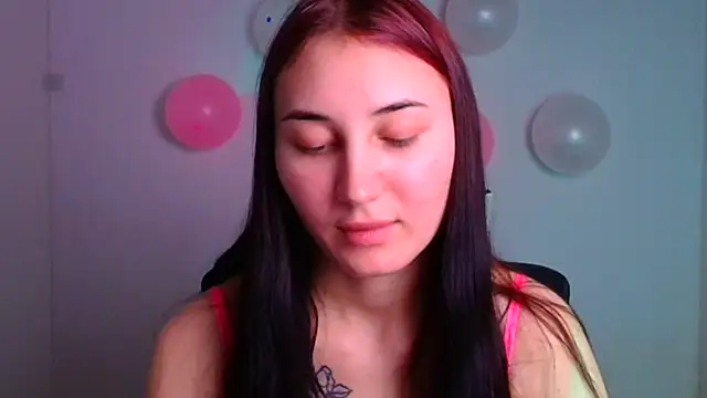 Jennifer Blum online show from February 2025 09:13:02 AM