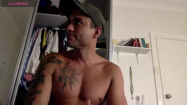 Snapshot of Archie_torres chatting on December 2024 12:49:01 PM Archie torres online show from December 2024 12:49:01 PM