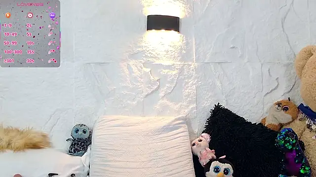 zorravioletta1 online show from September 2025 01:11:01 PM