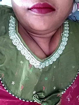 Snapshot of Swapna_143 chatting on February 2026 05:42:01 PM Swapna 143 online show from February 2026 05:42:01 PM