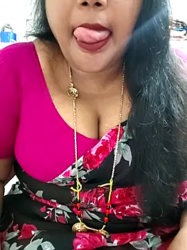 Snapshot of Swapna_143 chatting on March 2026 01:44:01 AM Swapna 143 online show from March 2026 01:44:01 AM