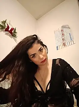 Snapshot of Saturnia_Yvonne chatting on February 2025 11:24:01 PM Saturnia Yvonne online show from February 2025 11:24:01 PM