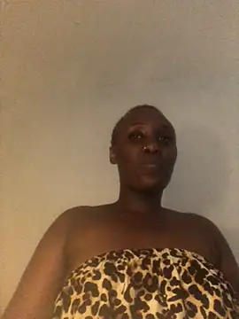 Snapshot of Lola_kims chatting on April 2026 10:12:02 PM Lola kims online show from April 2026 10:12:02 PM