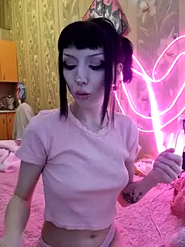 Snapshot of _Alice_0-0 chatting on December 2024 05:20:02 PM Alice 0-0 online show from December 2024 05:20:02 PM