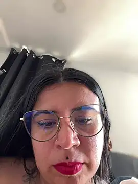 Snapshot of Devilsweet17 chatting on March 2026 08:01:02 PM Devilsweet17 online show from March 2026 08:01:02 PM