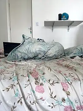 yourblackberry online show from January 2026 05:26:01 PM