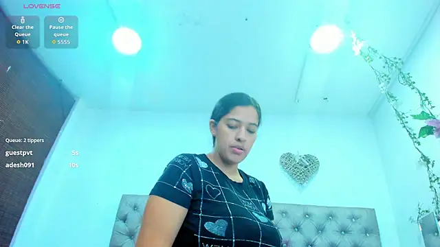 Snapshot of Hannah_Miller__ chatting on September 2025 05:13:01 PM Hannah Miller online show from September 2025 05:13:01 PM