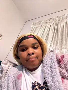 NaughtyKelly28 online show from October 2025 08:53:02 PM