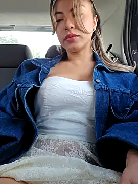 Snapshot of Karen_San_Miguel chatting on February 2025 07:14:02 PM Karen San Miguel online show from February 2025 07:14:02 PM