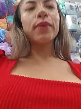 Snapshot of Karen_San_Miguel chatting on March 2025 08:50:02 PM Karen San Miguel online show from March 2025 08:50:02 PM