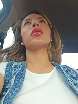 Snapshot of Karen_San_Miguel chatting on September 2025 06:52:01 PM Karen San Miguel online show from September 2025 06:52:01 PM