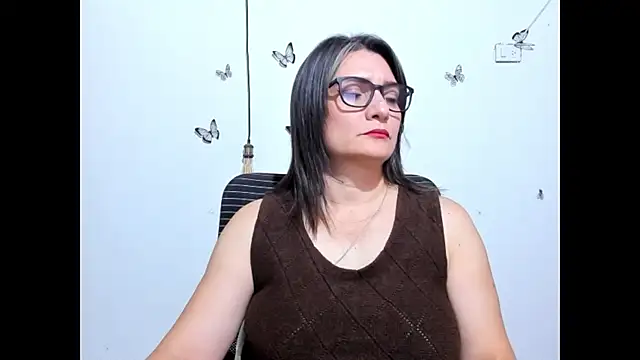 Amie Adams82  online show from July 2026 03:47:02 PM