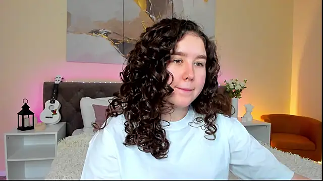 Snapshot of Ariella_Sol chatting on January 2025 01:05:02 AM Ariella Sol online show from January 2025 01:05:02 AM