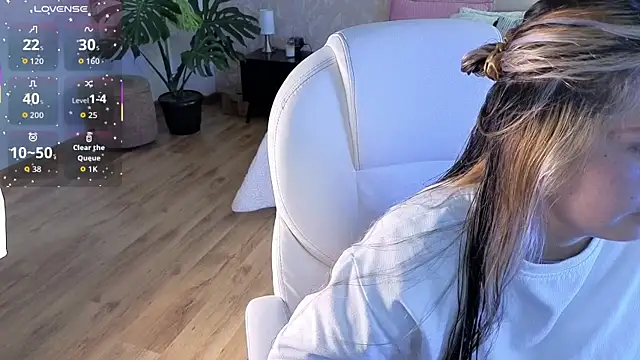 brandy sweet  online show from September 2025 11:20:02 AM