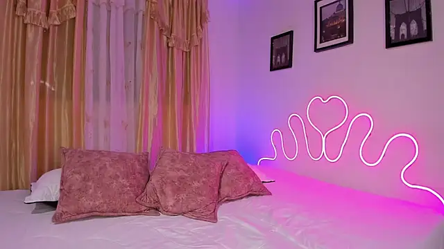 Snapshot of sara_ander9107 chatting on November 2025 10:48:02 AM sara ander9107 online show from November 2025 10:48:02 AM