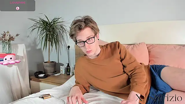 Snapshot of Shirizi chatting on February 2025 10:28:01 PM Shirizi online show from February 2025 10:28:01 PM