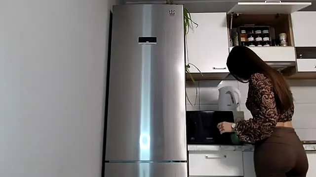 SierraSky  online show from September 2025 05:07:01 PM